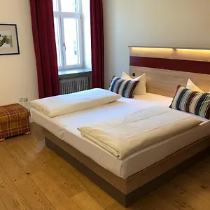 Hotel-gasthof Floetzinger Braeu *** Rosenheim